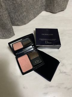 （分類：）位於 。 由 kilunak2 提交（商品編號 1028351888，圖片 1）。簡介： 。
