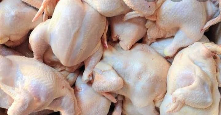 Fresh Whole Dress Chicken Food Drinks Fresh Produce On Carousell Add the chicken to a pot of boiling water and cook for 30 minutes. fresh whole dress chicken