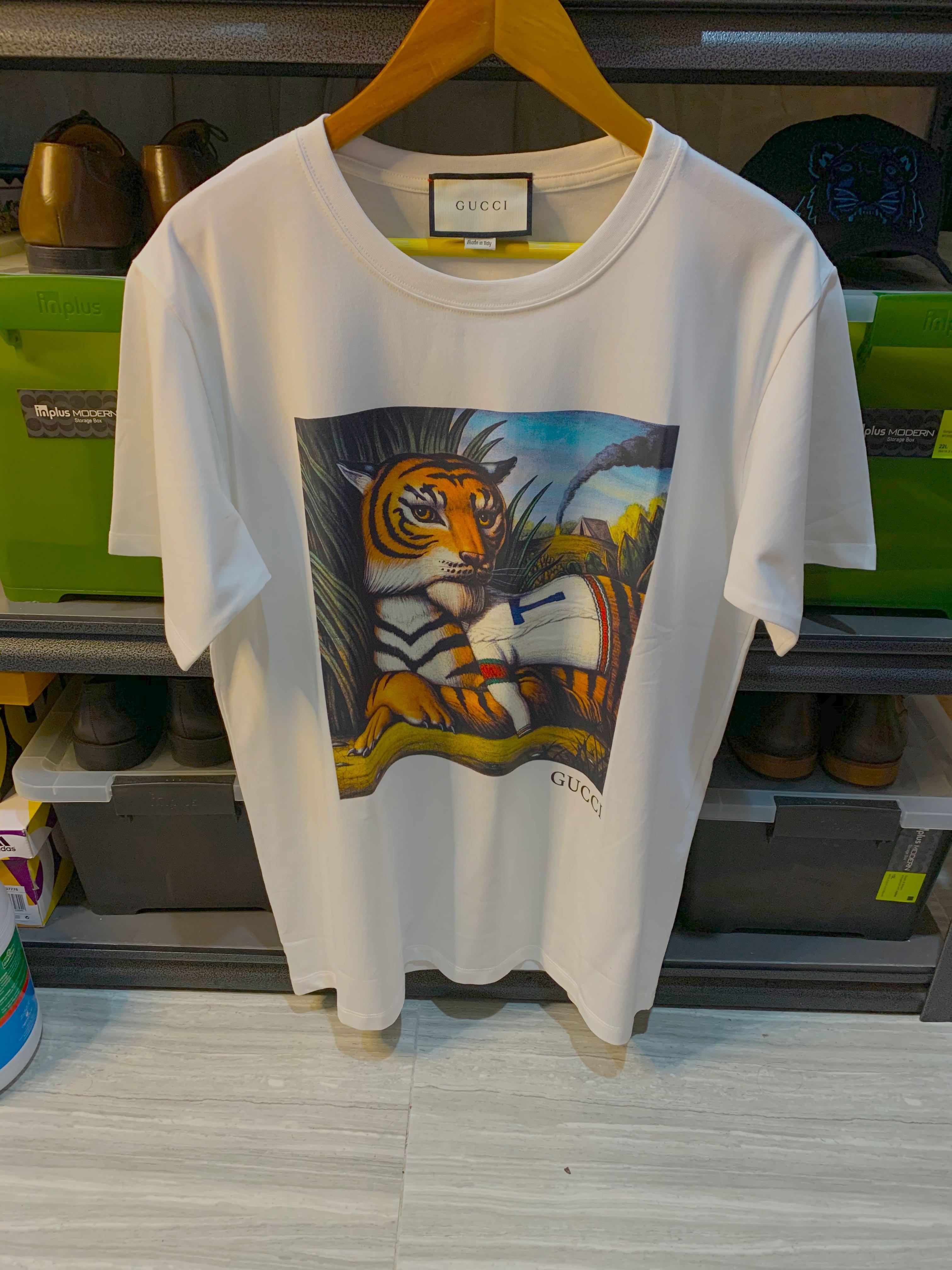 gucci tiger tee