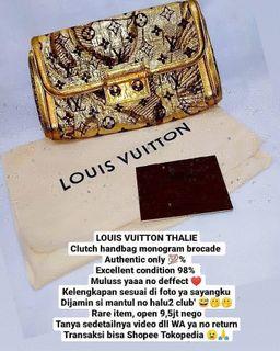 Louis Vuitton Epi Pochette Sellier Dragonne Clutch, Fesyen Wanita, Tas &  Dompet di Carousell