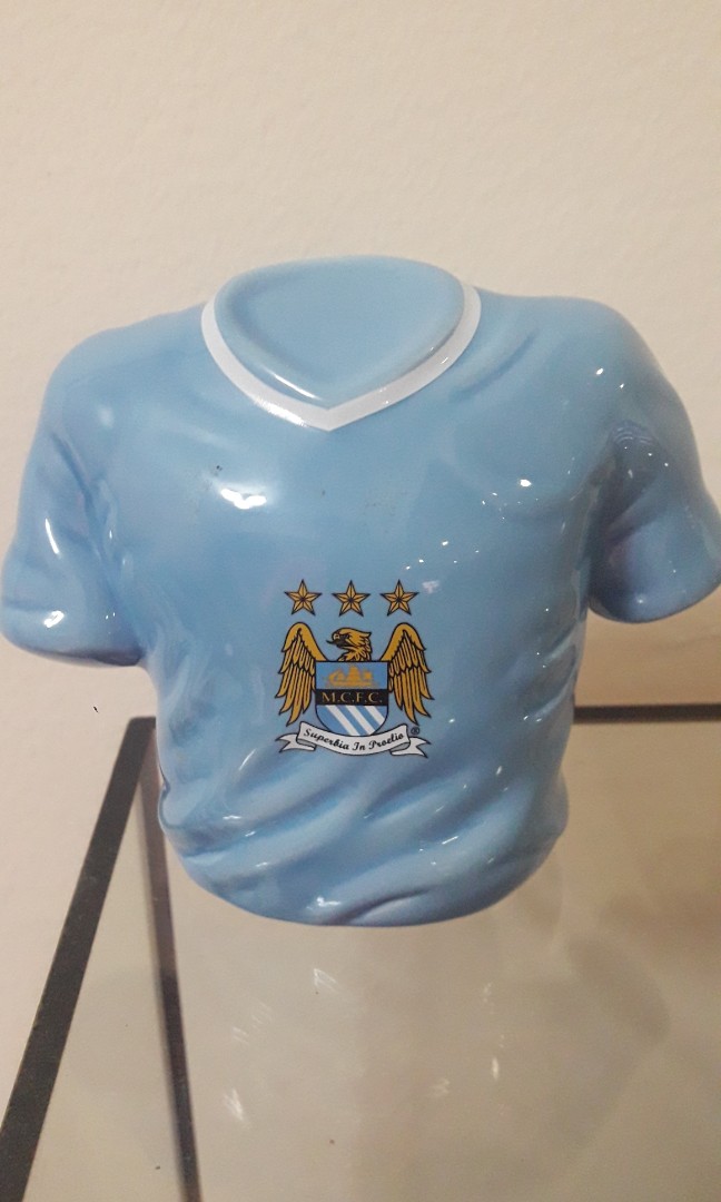 Très ancien et rare insigne émaillé de collection Leicester City