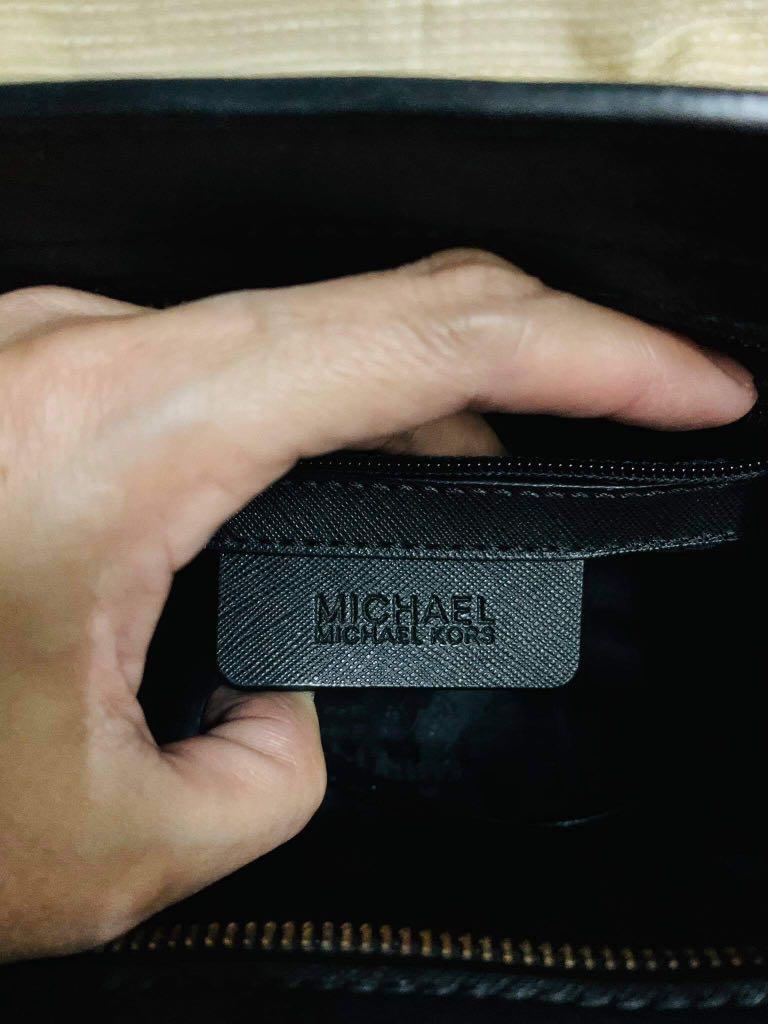 Michael Kors studded sling (Category: Luxury Bags & Wallets) located in Manila. Submitted by edifier888 (Listing ID 1028200289, Image 3). Description: In very good condition.