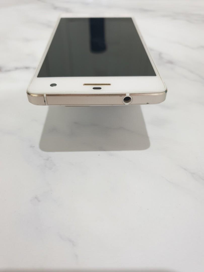 Myphone Agua Infinity (Category: Android Others) located in Malabon City. Submitted by emmashappymommy (Listing ID 1028367890, Image 3). Description: Myphone Agua Infinity - Android Smartphone - Color: White - Dual Sim - Storage: 16gb - Front Camera: 16MP - Rear Camera: 8MP - Used for 6mos Price: 6,000.00 RFS: phone upgrade MOP: Gcash or BDO ONLY Pick up point: Potrero, Malabon Courier options: Lalamove/ Grab or through LBC. courier fees to be sh