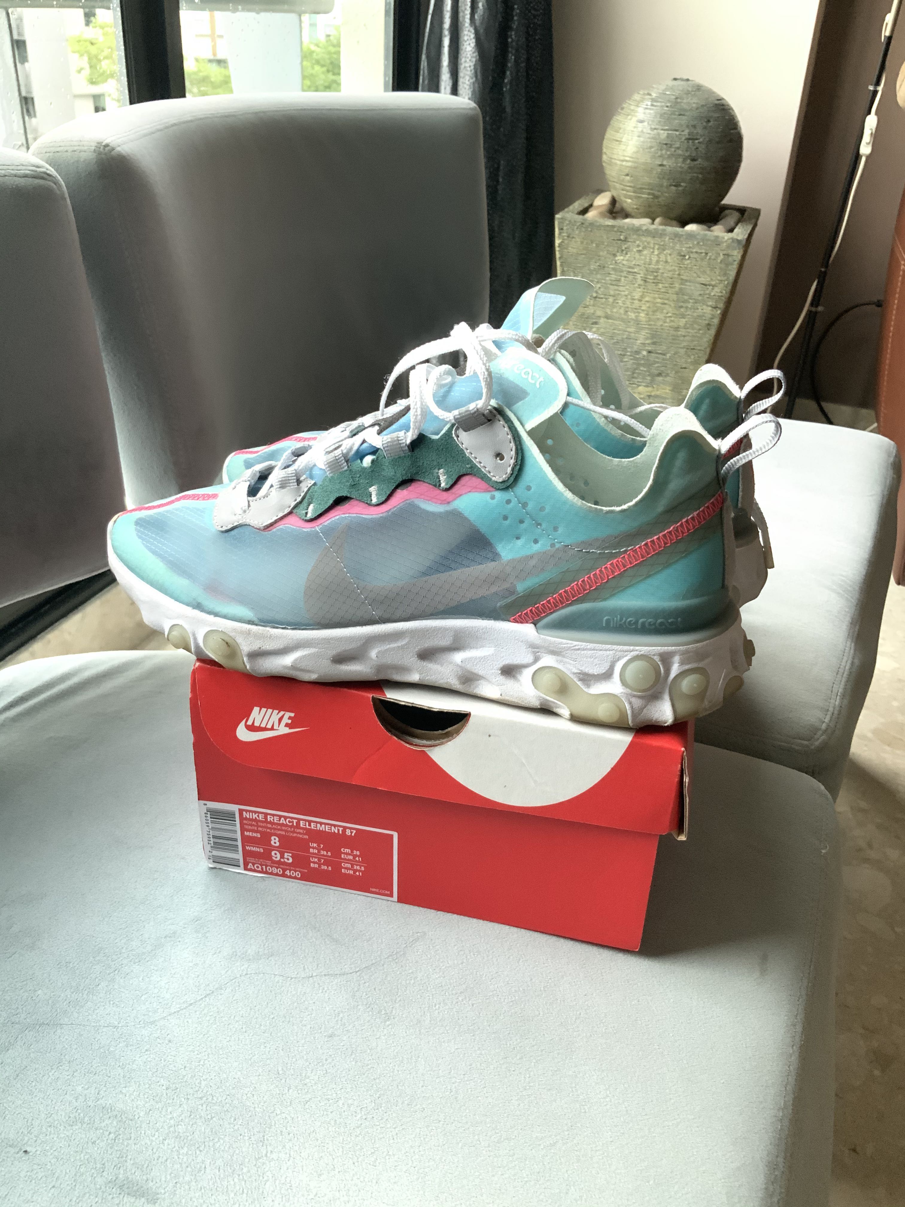 nike react element moss