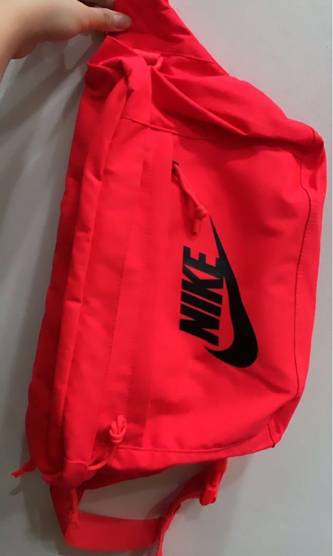 nike tech hip pack red