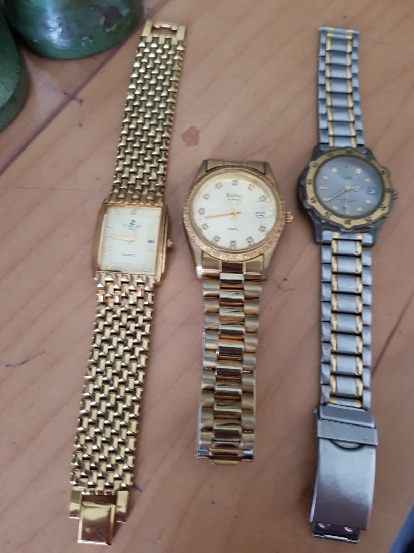 Rofina shop quartz watch
