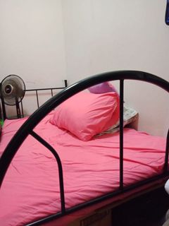 (Category: ) located in . Submitted by aman12122 (Listing ID 1028246309, Image 1). Description: .