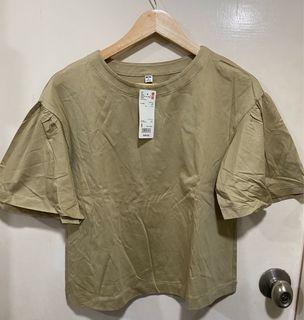 Uniqlo Mercerized Cotton Gather Sleeves - Beige