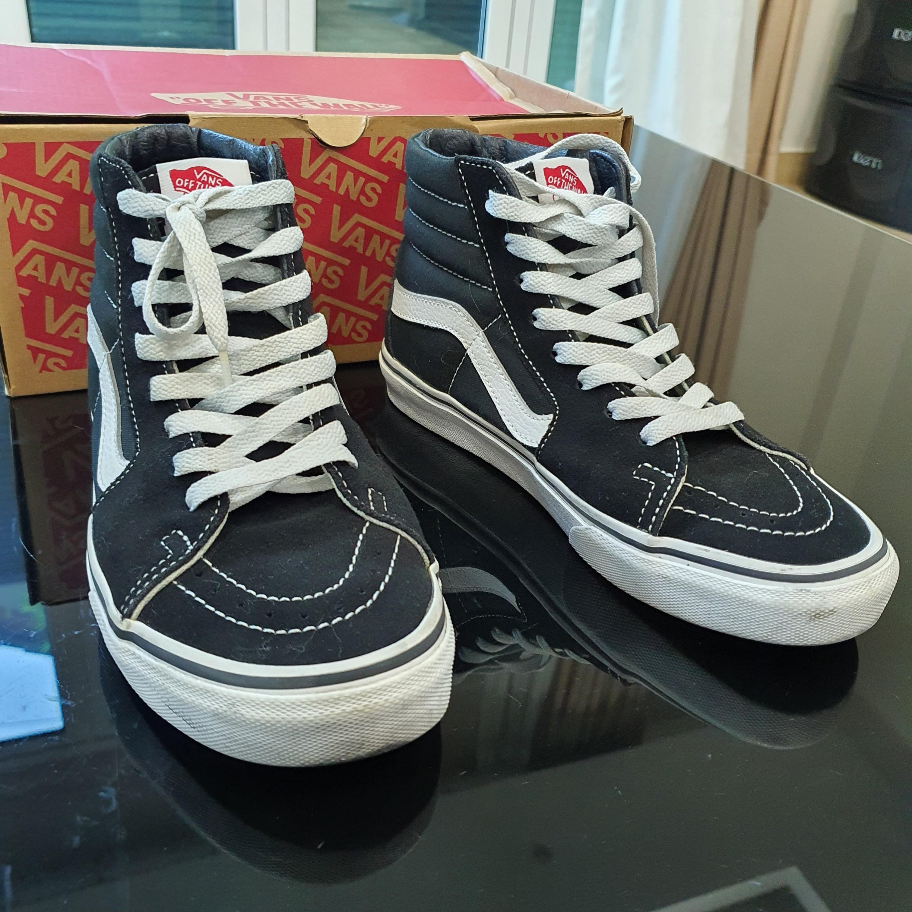 vans reissue adalah