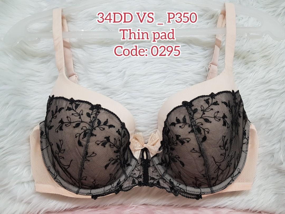 34dd women