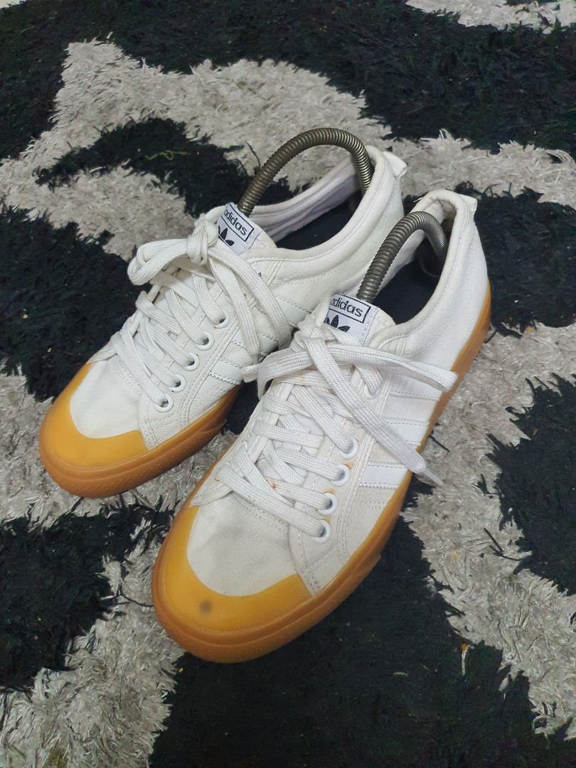 Adidas nizza deals gum sole