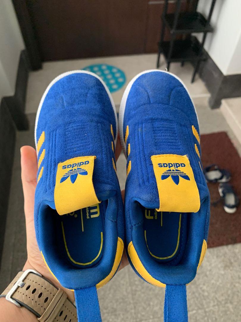 boys blue shoes