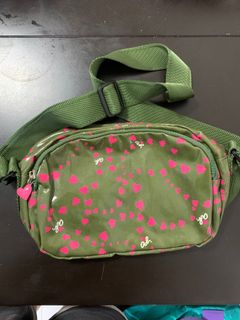 （分類：）位於 。 由 phoebe_ooo 提交（商品編號 1028588273，圖片 1）。簡介： 。