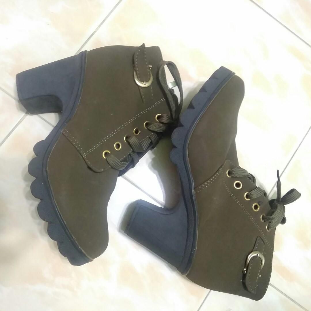 army green boots womens