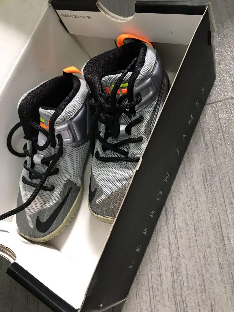 Nike the deals twelve shoes