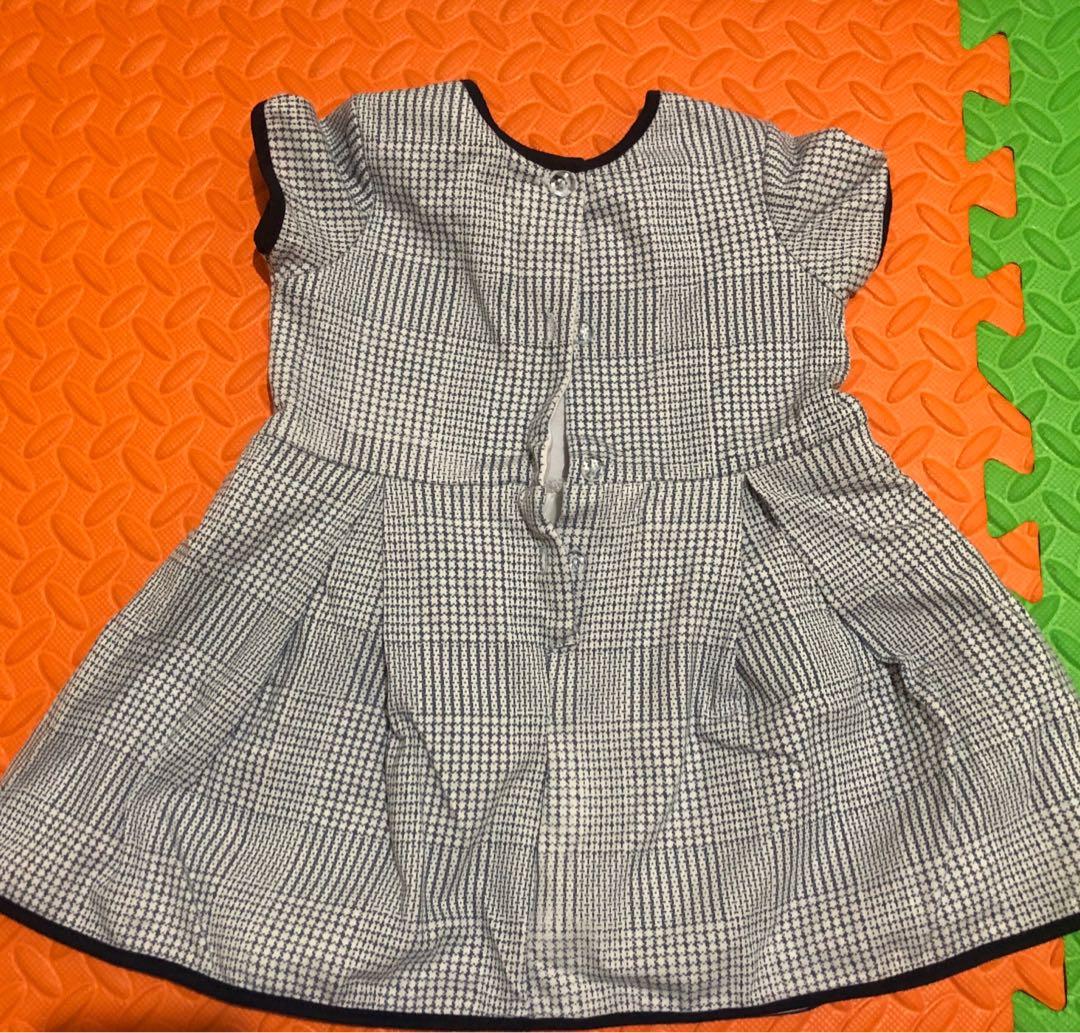 Baby Me Checkered Dress (Category: Babies & Kids Fashion) located in San Pedro. Submitted by cammmv (Listing ID 1028559658, Image 3). Description: Well loved Baby Me checkered dress. Fits 3-6 months. Worn once in a semi formal party. .