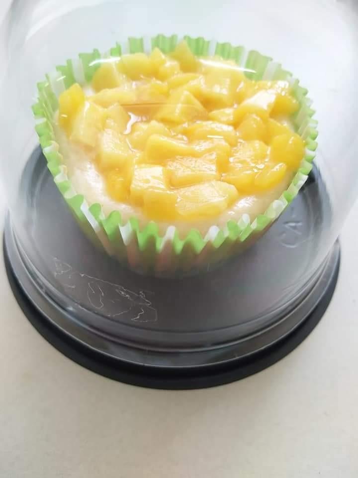 Baked Mini Cheesecake Cupcake with Mangoes Topping (Category: Homemade Bakes) located in Makati City. Submitted by pinaypreneur (Listing ID 1028624936, Image 1). Description: Red Velvet Cupcake 3 oz Freshly Baked Required 50% down payment Pre order Cupcake, at least two weeks notice of orders.. no rush order. 3 oz @ 55.00 each, 1 doz (12 pcs) = P650.00 with mangoes topping Other toppings (your choice) - Blueberries -Strawberry -Cherries.