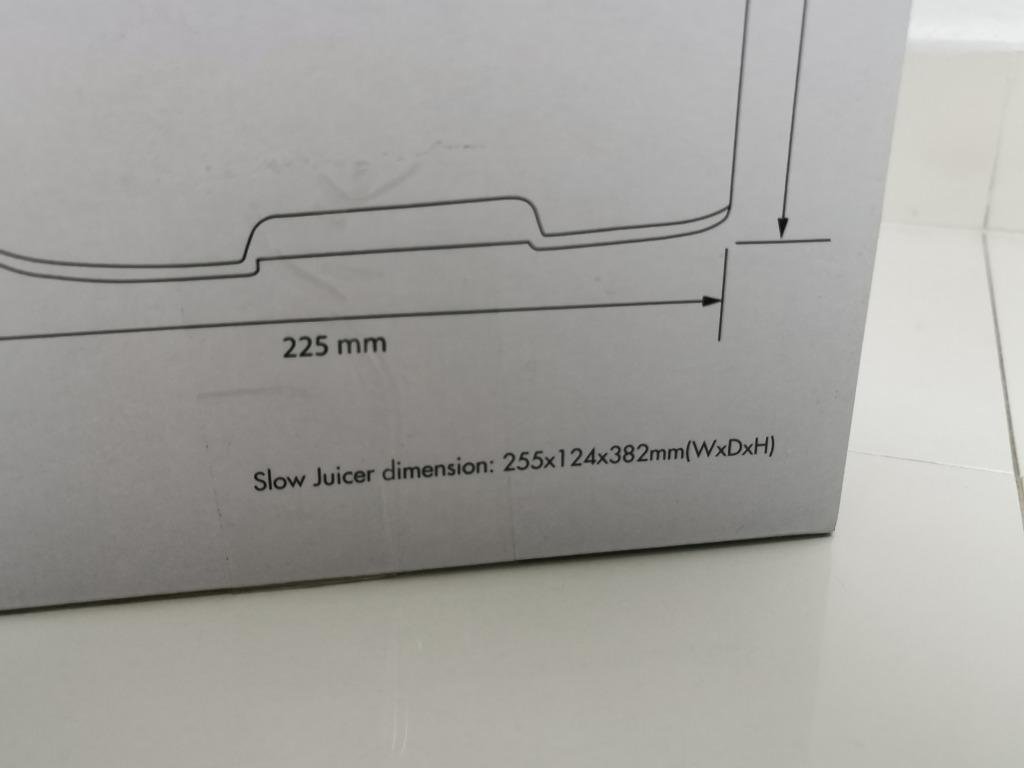 BNIB*** Mayer Slow Juicer MMSJ130 White, TV & Home Appliances, Kitchen