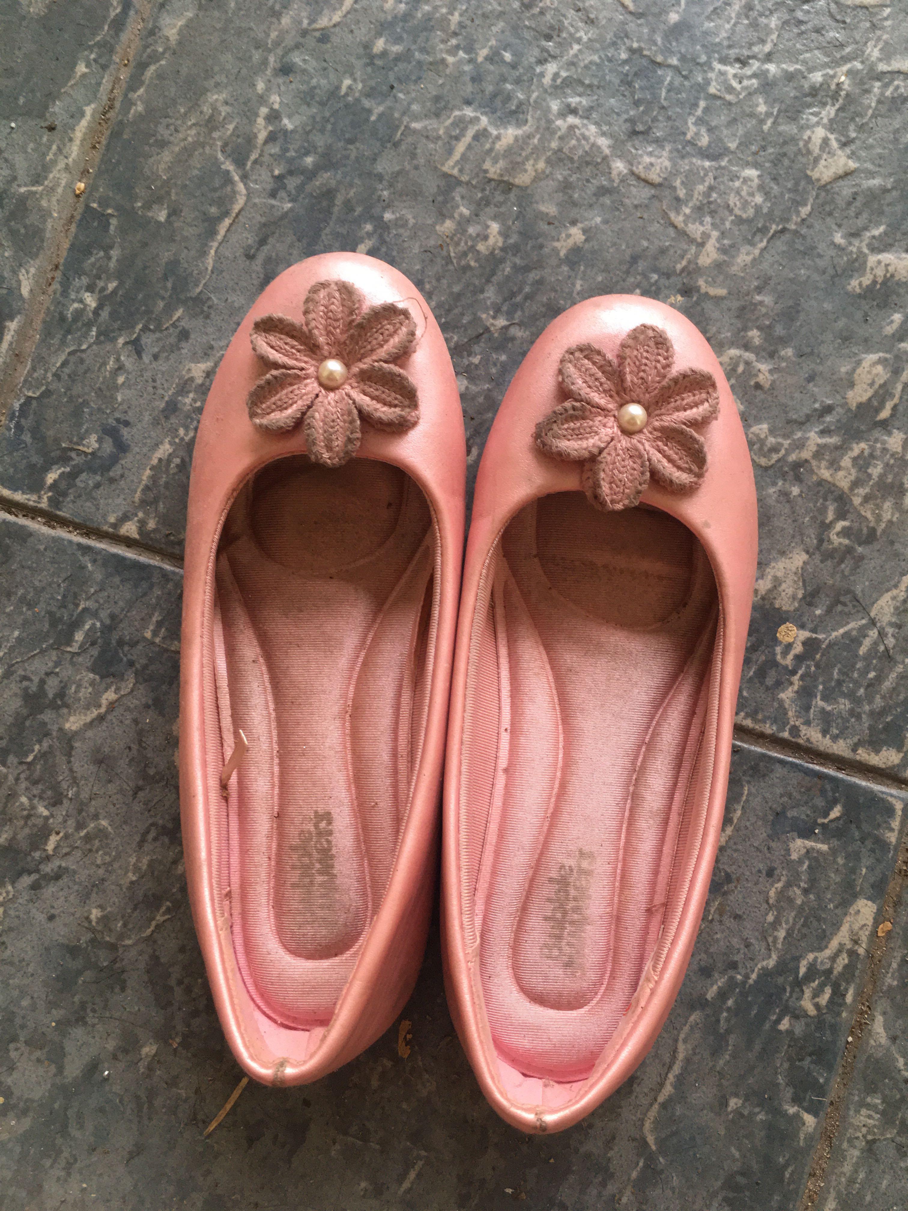 BubbleGummers pink shoe, Babies \u0026 Kids 