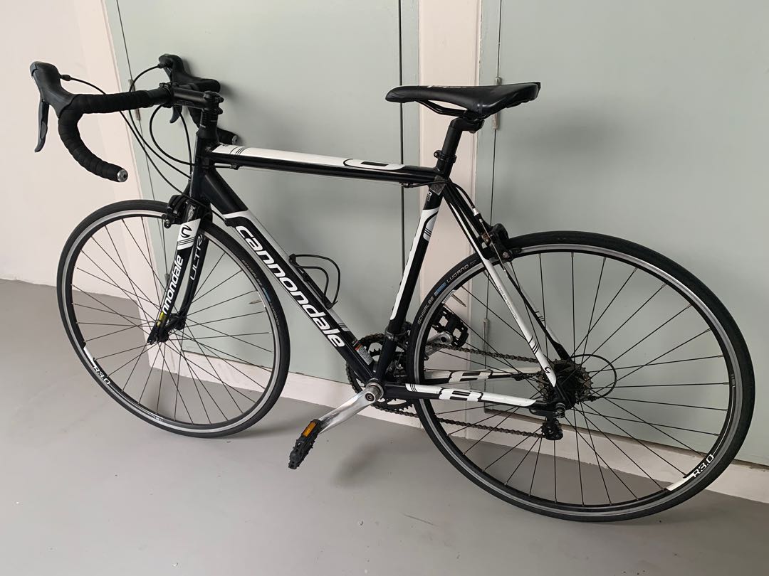 Cannondale caad8 best sale claris 2016