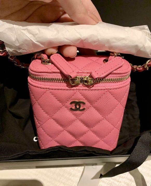 Chanel Mini Vanity Case, Women's Fashion, Bags & Wallets, Crossbody