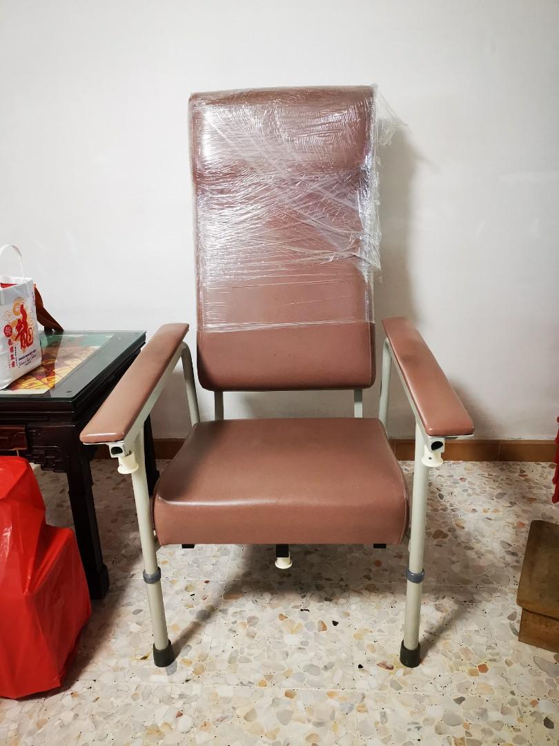 Comfy chair for elderly. With good back rest. Very new., Furniture