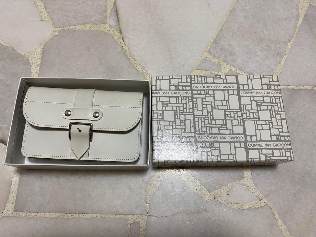 Comme des store garcons wallet dsm