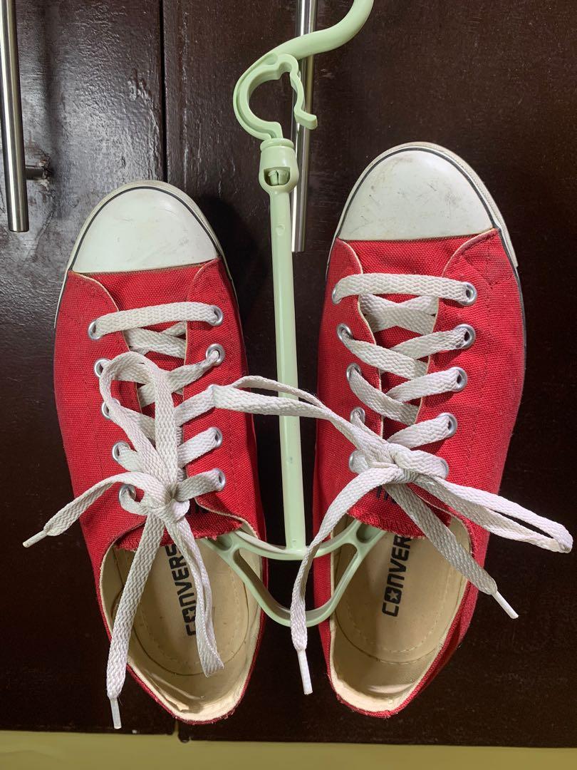 red dainty converse