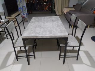 (Category: ) located in . Submitted by euhon (Listing ID 1028449378, Image 1). Description: .