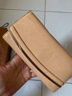 Dompet charless n keith