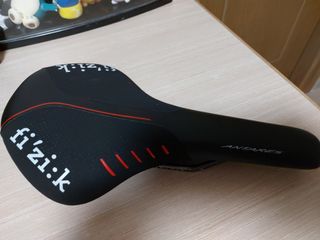 （分類：）位於 。 由 ivanleung29 提交（商品編號 1028596644，圖片 1）。簡介： 。