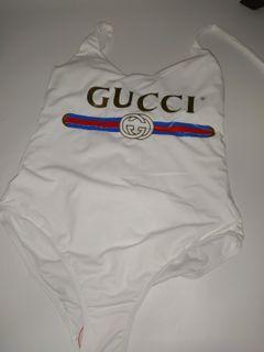 Gucci white free shopping