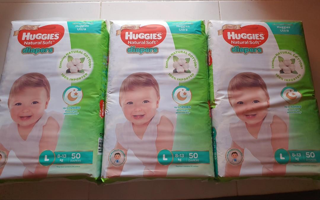 Pampers best sale huggies hijau