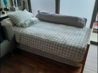 (Category: ) located in . Submitted by selliton (Listing ID 1028658479, Image 1). Description: .
