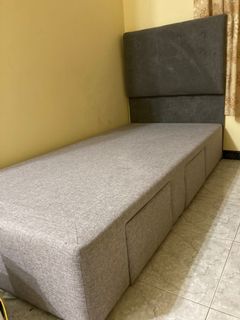 （分類：）位於 。 由 daviedau 提交（商品編號 1028585911，圖片 1）。簡介： 。
