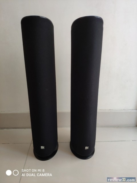 6 x KEF HTS 5001 Speakers 90 new with 4 wall mount brackets 4