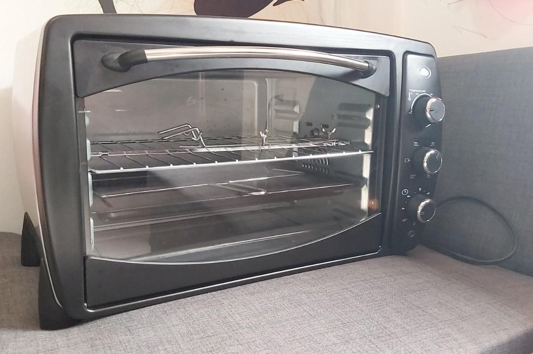Free Shipping Kyowa Electric Oven 38 Liters Home Furniture Home Appliances Other Kitchen Appliances On Carousell