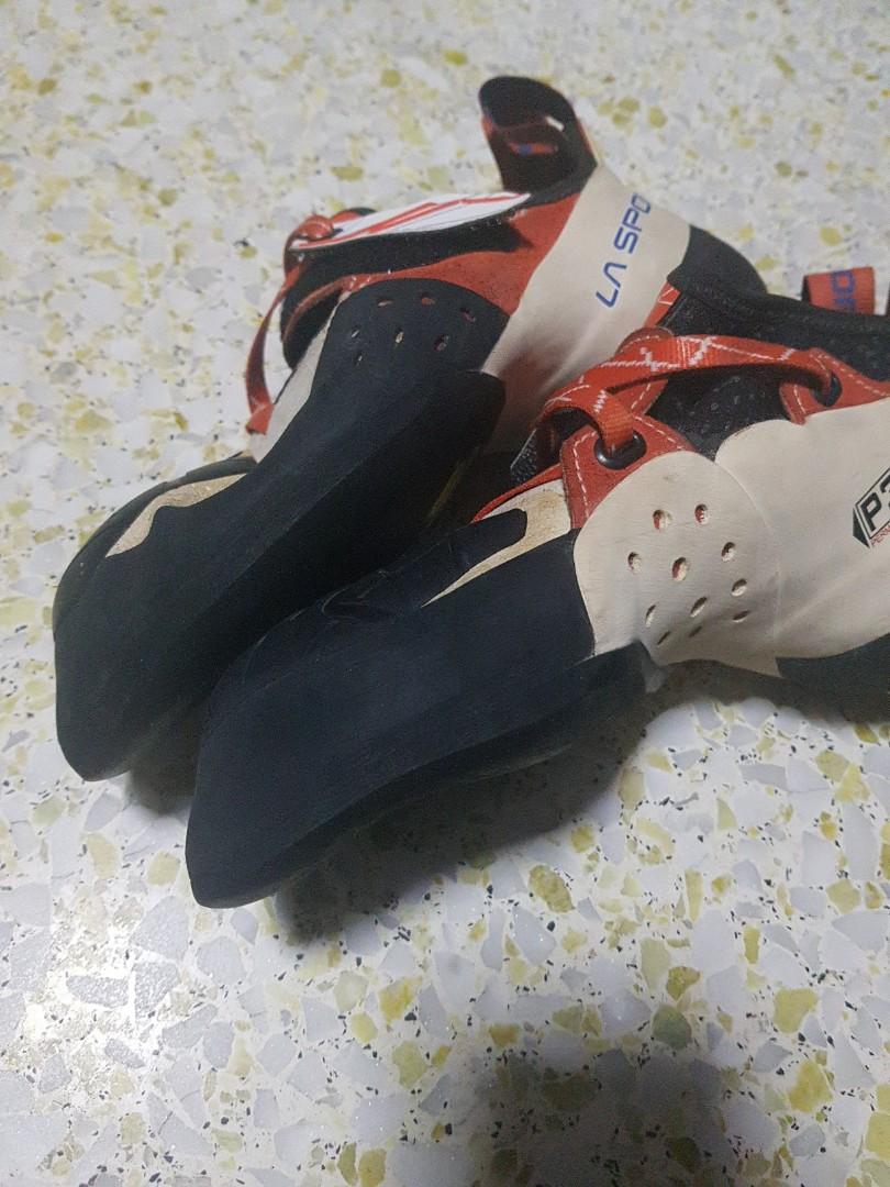 La sportiva solution eu 40 Sports Equipment Sports Games Water Sports on Carousell