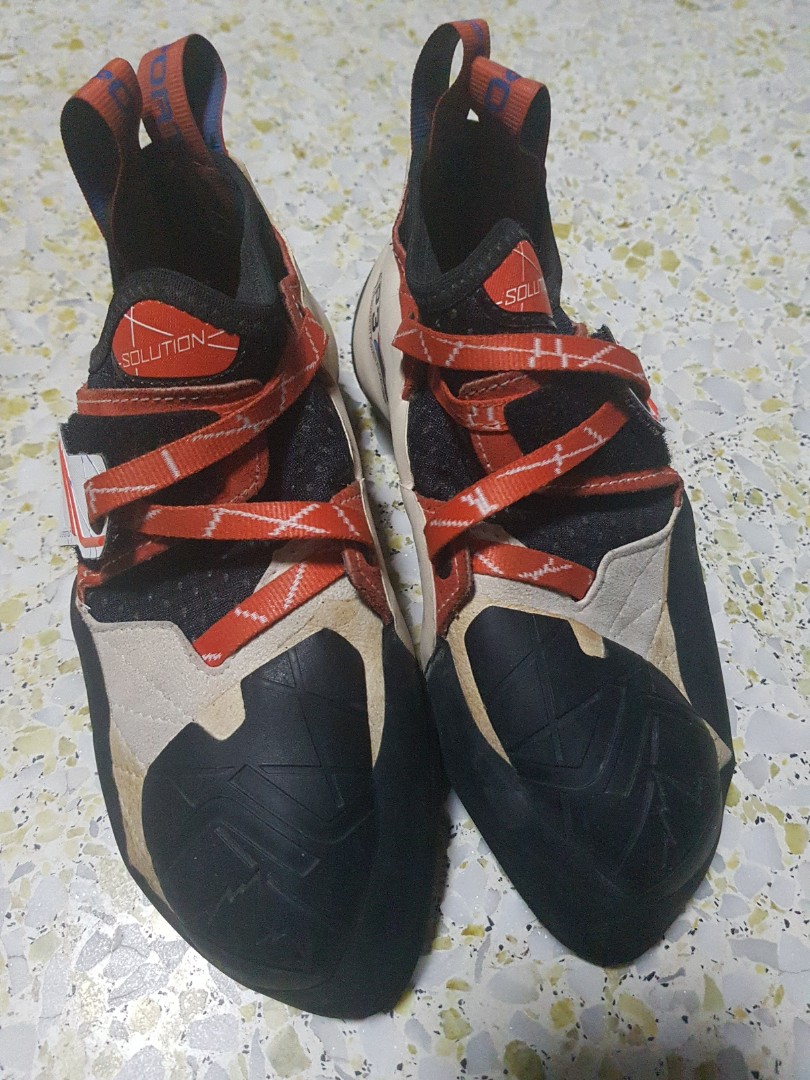 La sportiva solution eu 40 Sports Equipment Sports Games Water Sports on Carousell