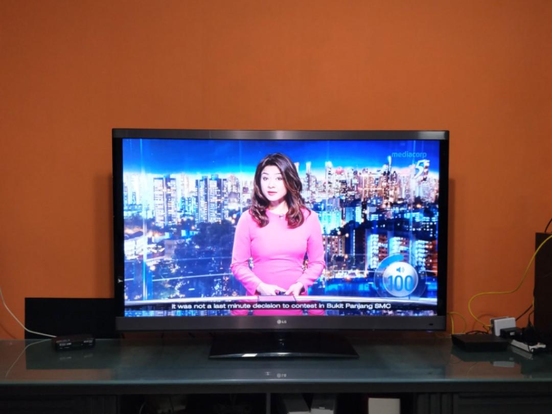 Last Call Lg 55 Inch 3d Led Tv Model 55lw5700 Home Appliances Tvs Entertainment Systems On Carousell