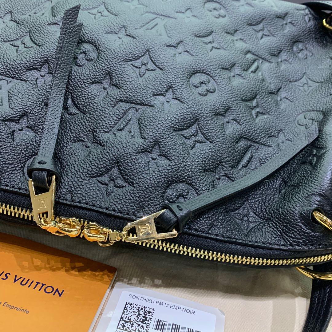 What's in my bag - Louis Vuitton Monogram Empreinte Ponthieu PM Black! Plus  Handbag Review! 