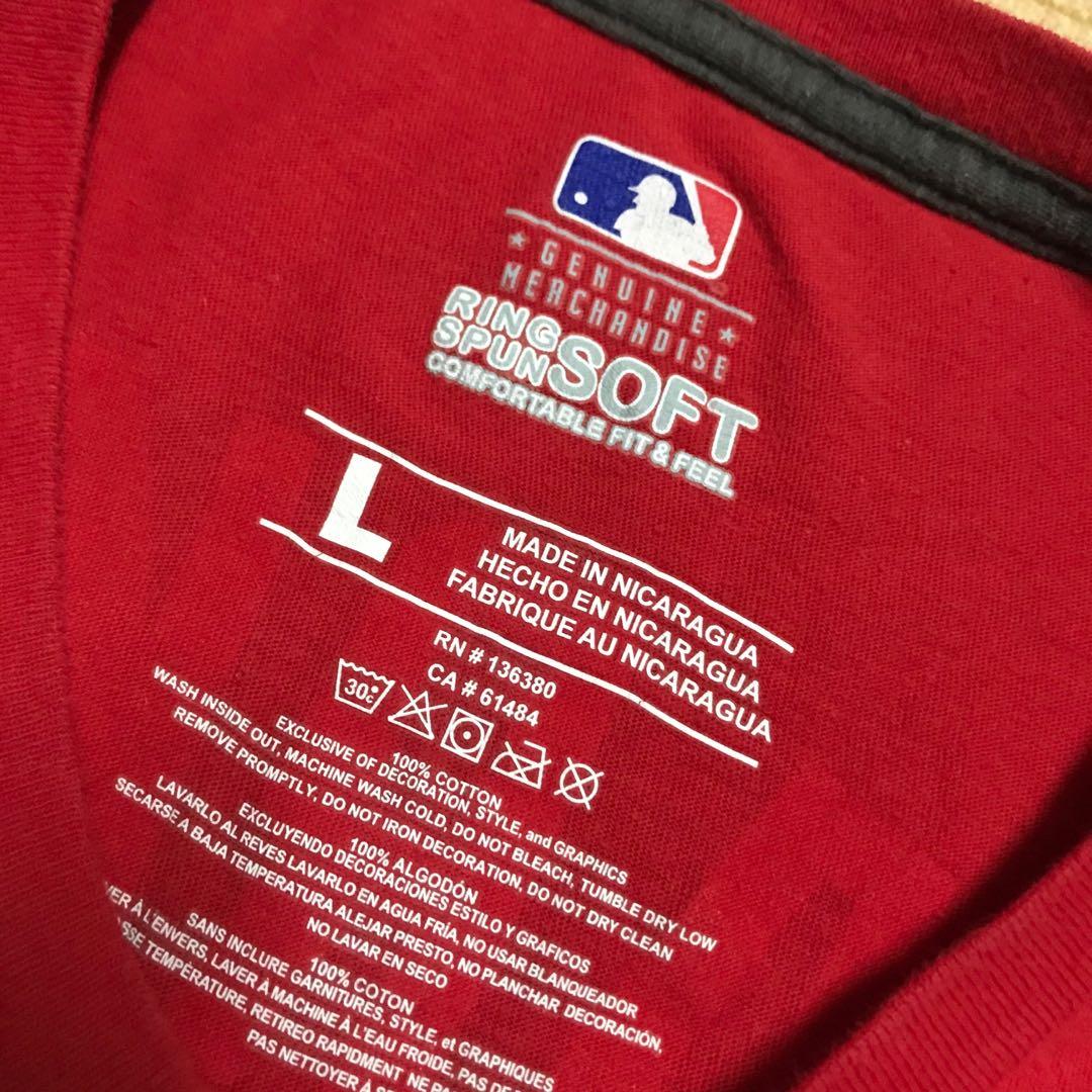 MLB (Category: Hoodies) located in Ampang. Submitted by 6ixhood (Listing ID 1028664537, Image 3). Description: MLB 🔥 P 22, L 26.5 Neggo ✔️ Jauh kita pos dekat kita Cod.
