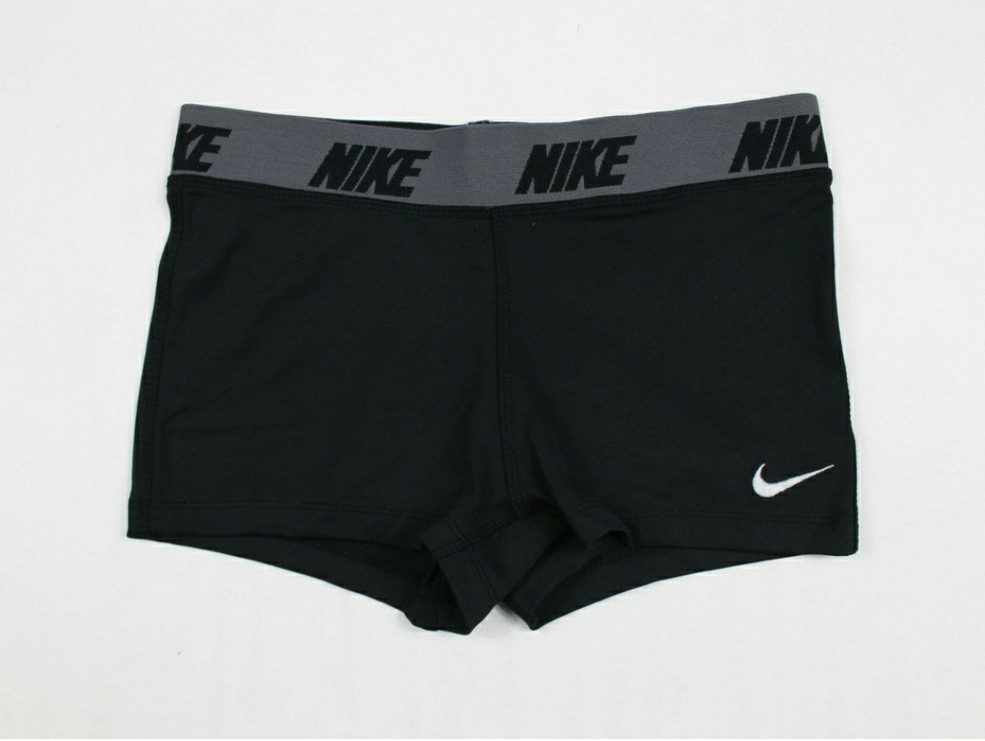 black nike cycling shorts