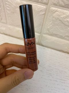 （分類：）位於 。 由 karmidesu 提交（商品編號 1028470514，圖片 1）。簡介： 。