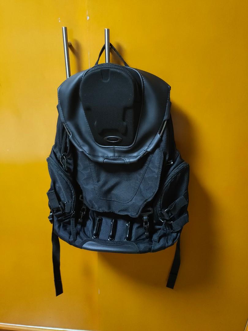 oakley backpacks