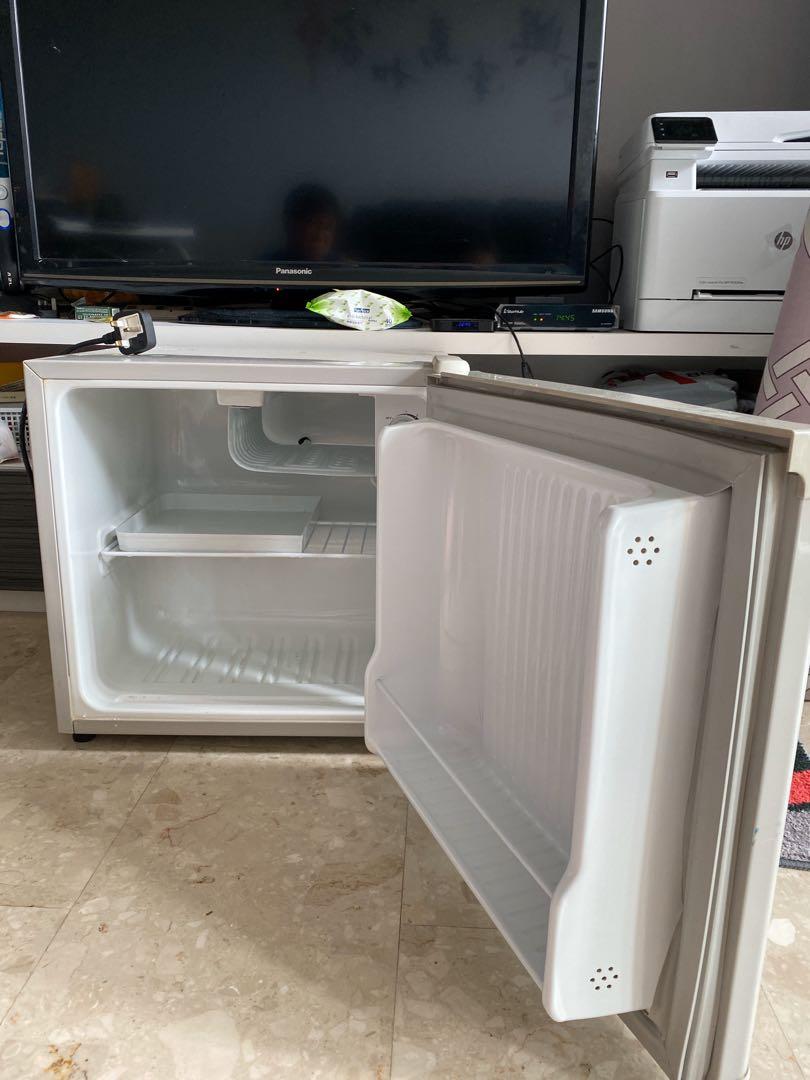 Panasonic mini bar fridge, Home Appliances, Kitchenware on Carousell
