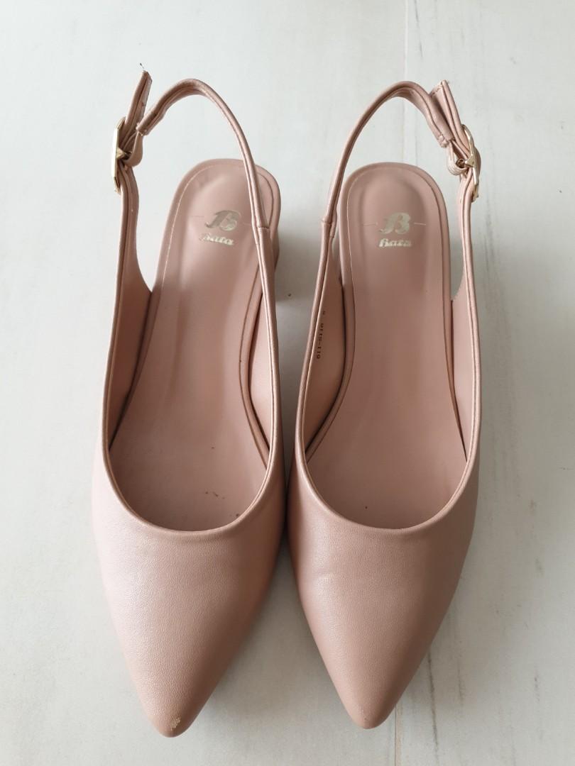 pink nude shoes