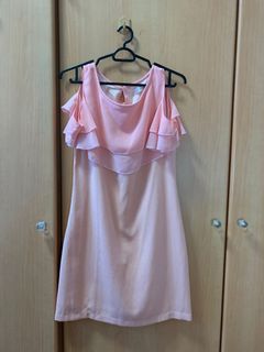 (Category: ) located in . Submitted by theclosetbee (Listing ID 1028462325, Image 1). Description: .