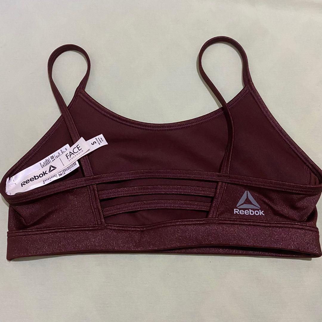 Reebok Sports bra (Category: Activewear) located in Paranaque City. Submitted by closedcycle (Listing ID 1028610094, Image 2). Description: I only tried it on. What you see is what you get..