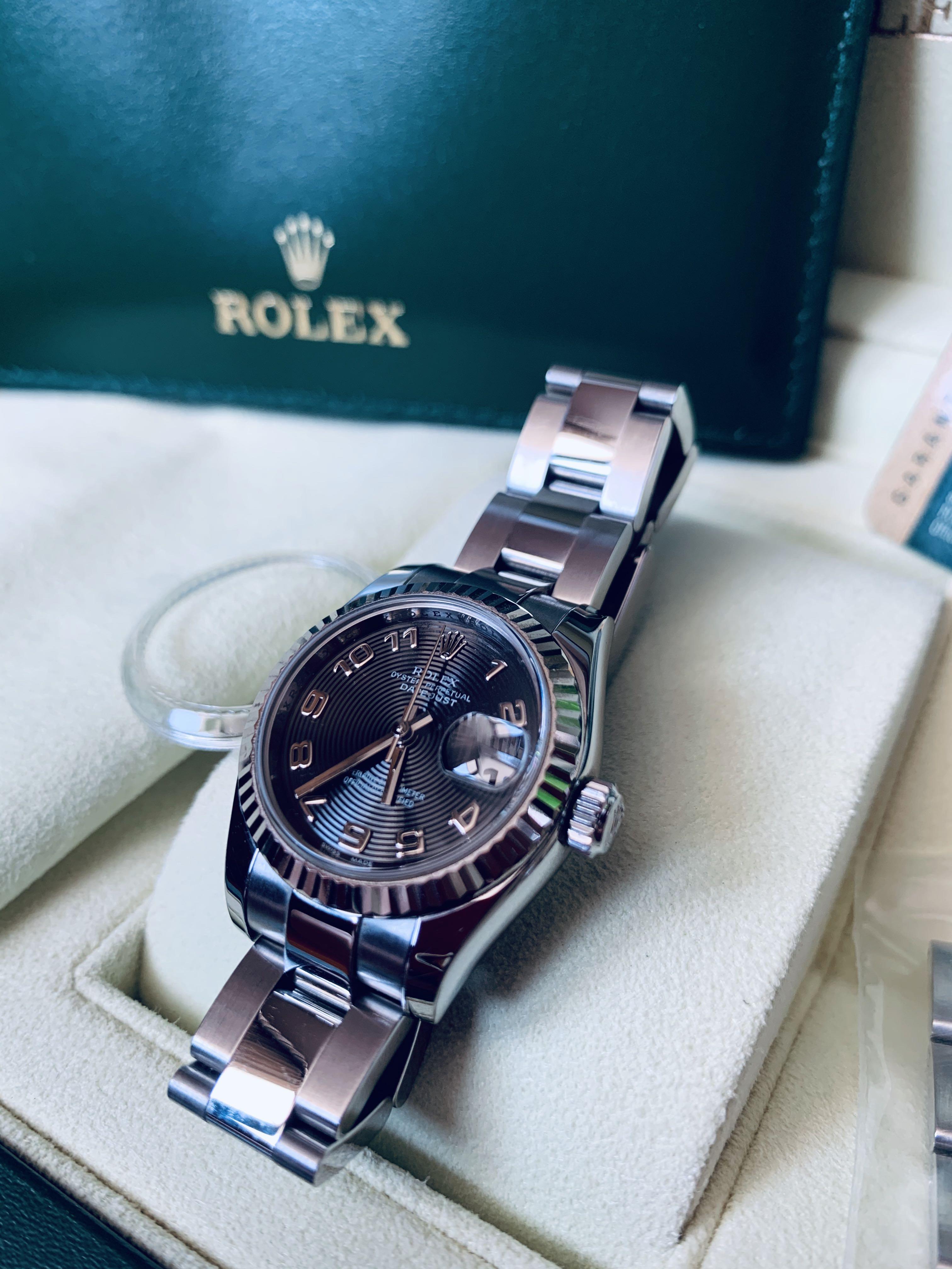 Rolex datejust online black sunburst dial